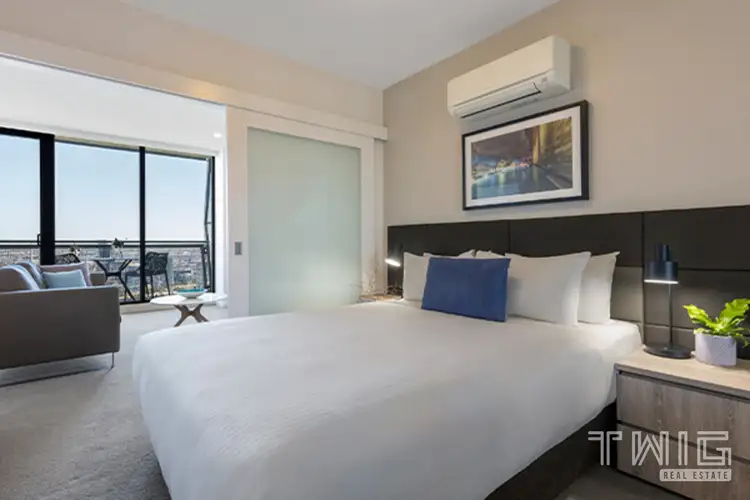 Fourth view of Homely apartment listing, 2811/350 William Street, Melbourne VIC 3000