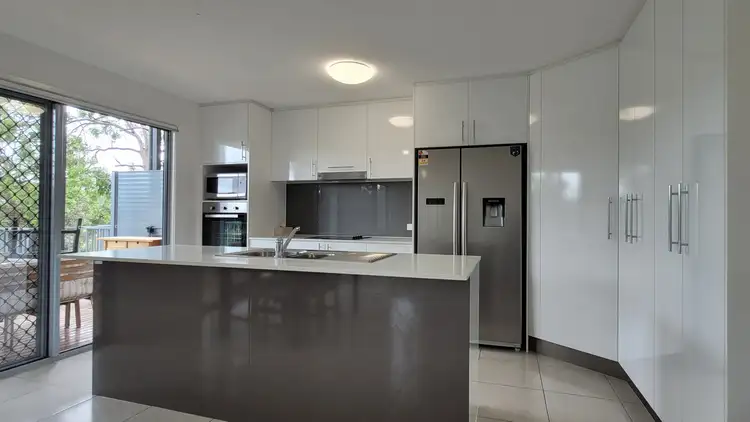 7/37 Witheren Court, Pacific Pines QLD 4211