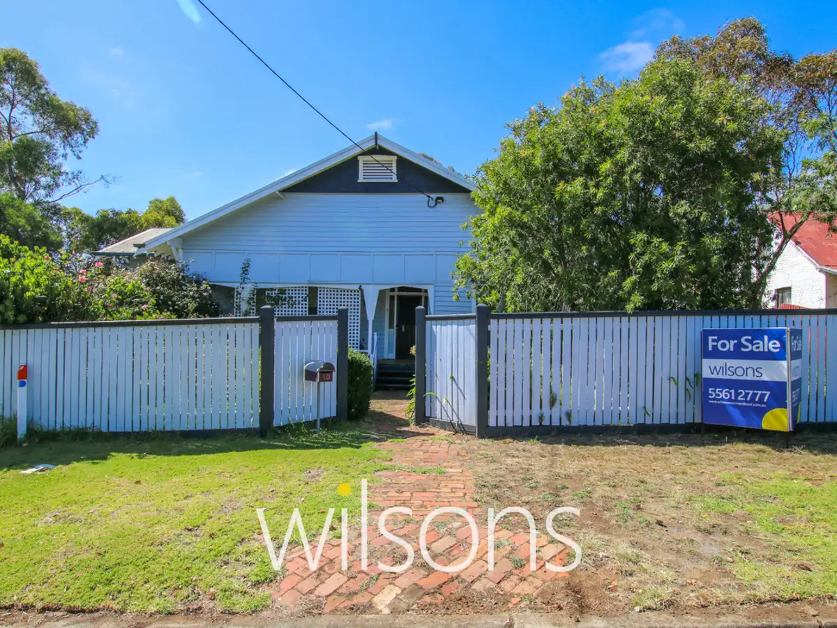 Main view of Homely house listing, 10 Hiller Lane, Hamilton VIC 3300