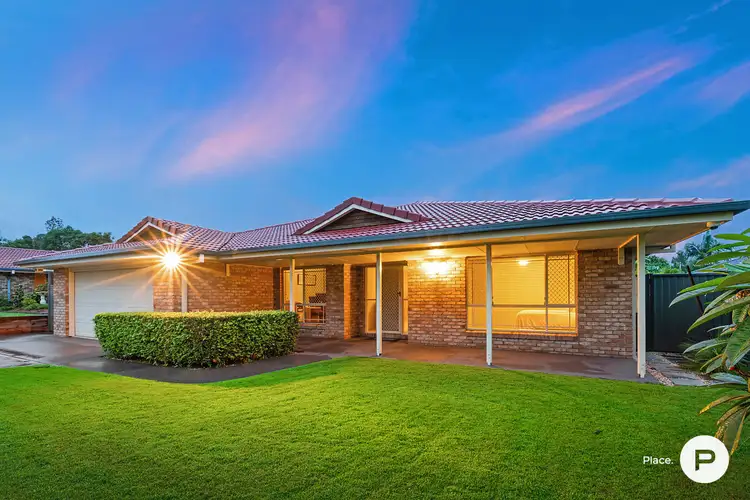 15 Bellfield Crescent, Parkinson QLD 4115
