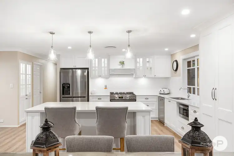 Second view of Homely house listing, 15 Bellfield Crescent, Parkinson QLD 4115