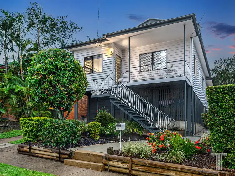 10 Brown Street, Camp Hill QLD 4152