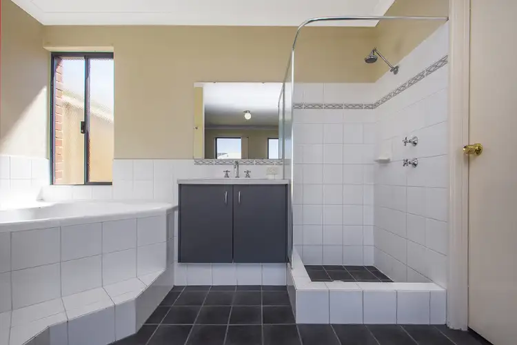 Seventh view of Homely house listing, 2 Talybont Bend, Butler WA 6036