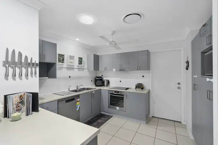 7/136 Pacific Pines Boulevard, Pacific Pines QLD 4211