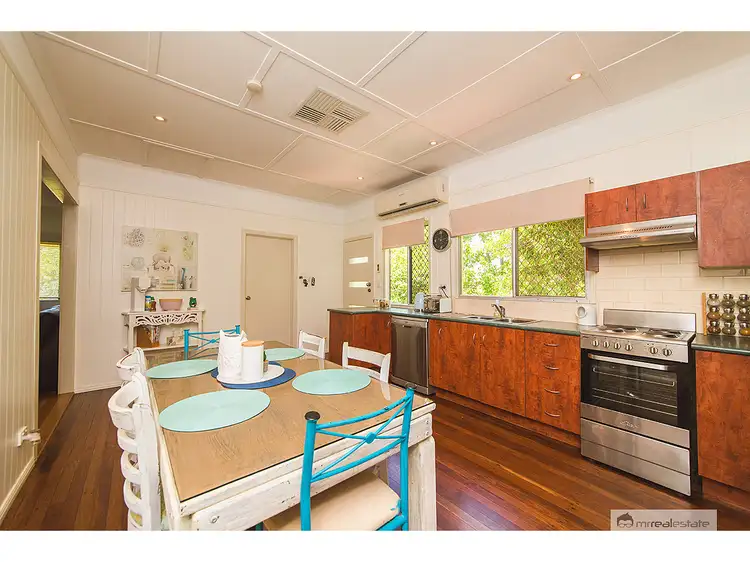 Fourth view of Homely house listing, 100 Park Street, Park Avenue QLD 4701