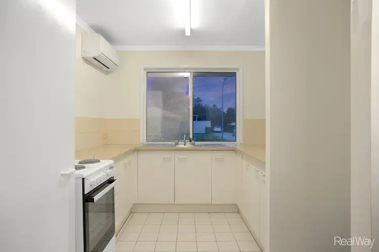 Fifth view of Homely semi-detached listing, 2/3 Mooney Close, Goodna QLD 4300