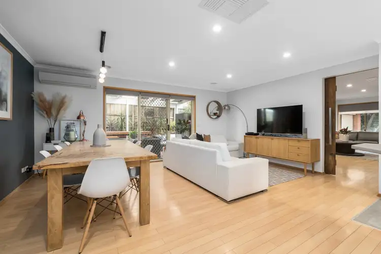 91 Rangeview Drive, Skye VIC 3977