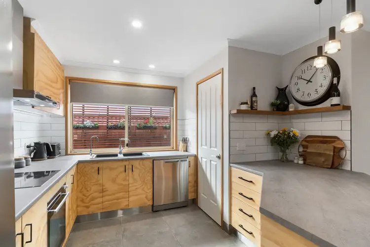 Second view of Homely house listing, 91 Rangeview Drive, Skye VIC 3977