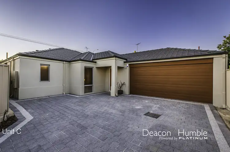 1C Blythe Avenue