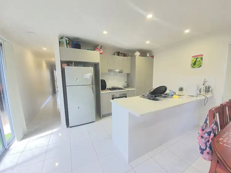 25 Harvey Lane, Meridan Plains QLD 4551