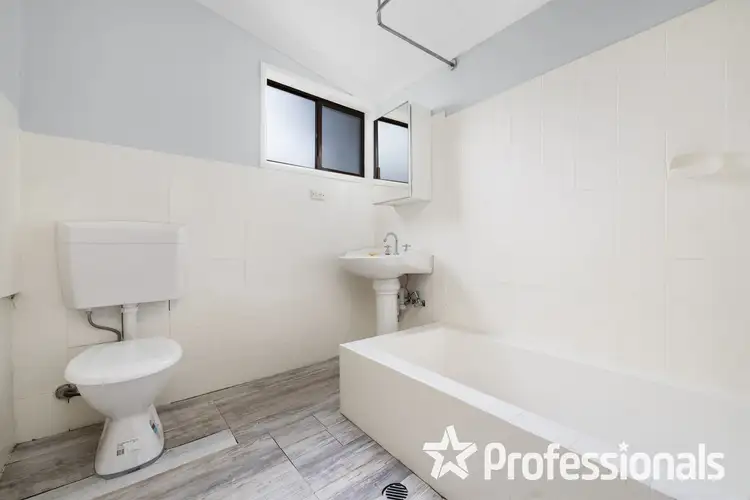 Sixth view of Homely house listing, 186 Seymour Street, Bathurst NSW 2795