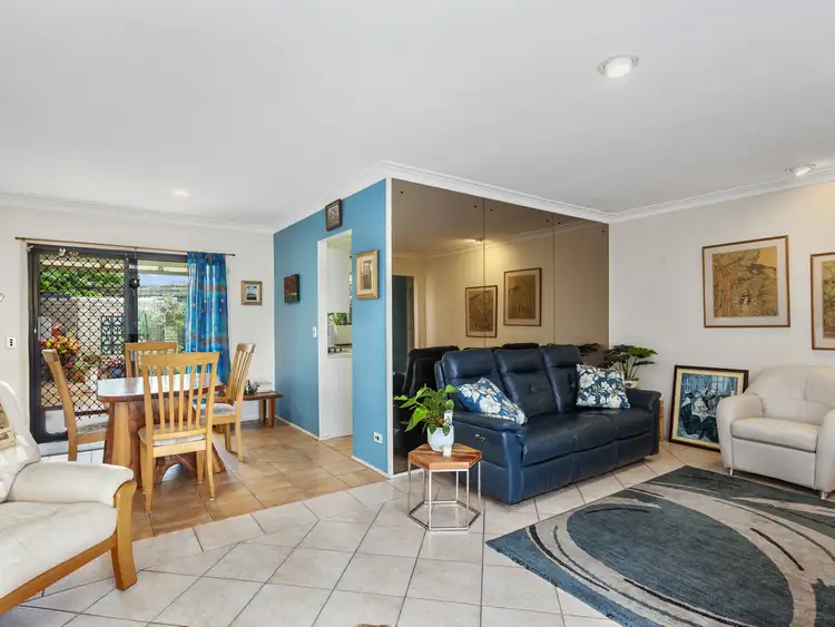 25 Sandpiper Drive, Burleigh Waters QLD 4220