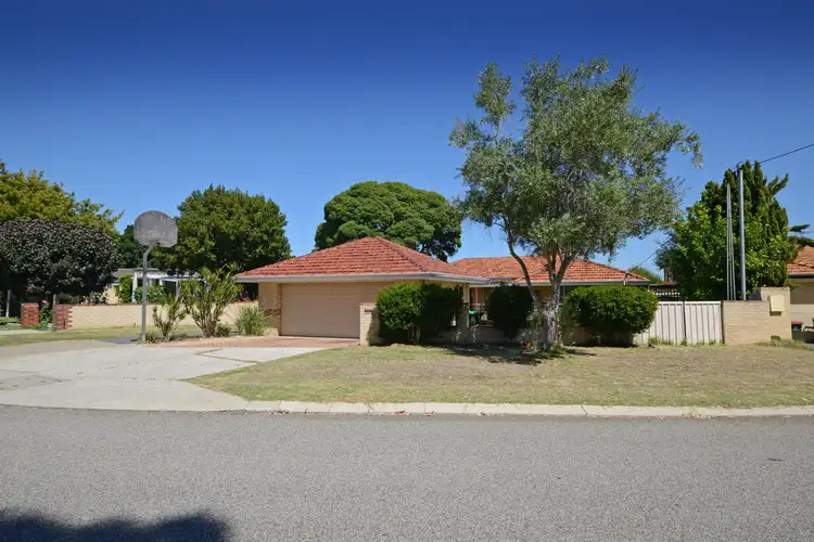 5 Yorna Road, Westminster WA 6061