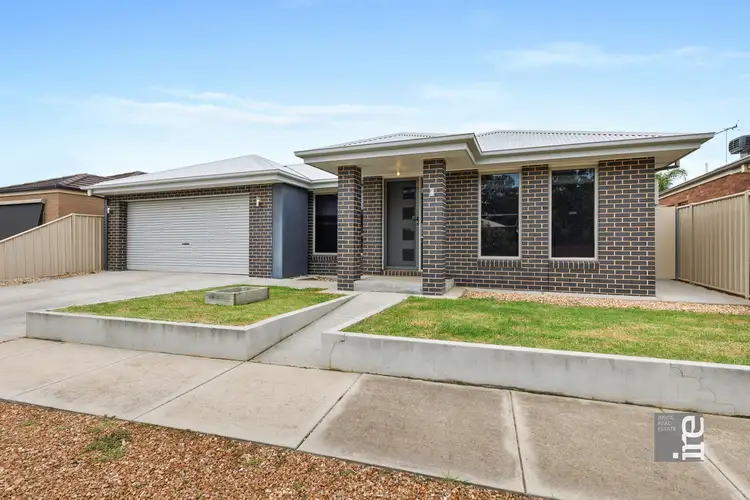 Main view of Homely house listing, 4 Murilla Crescent, Wangaratta VIC 3677