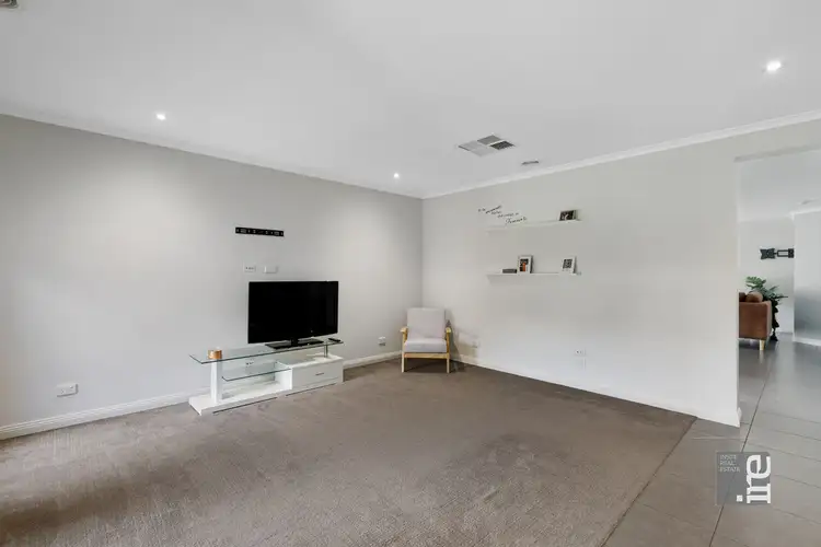Second view of Homely house listing, 4 Murilla Crescent, Wangaratta VIC 3677