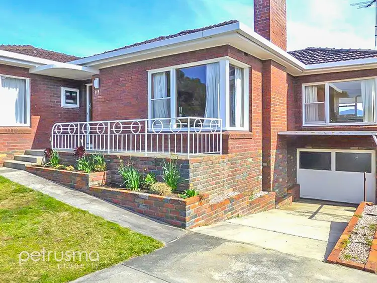113 East Derwent Highway, Lindisfarne TAS 7015