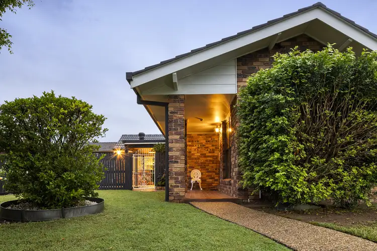 33 Grosmont Street, Carindale QLD 4152