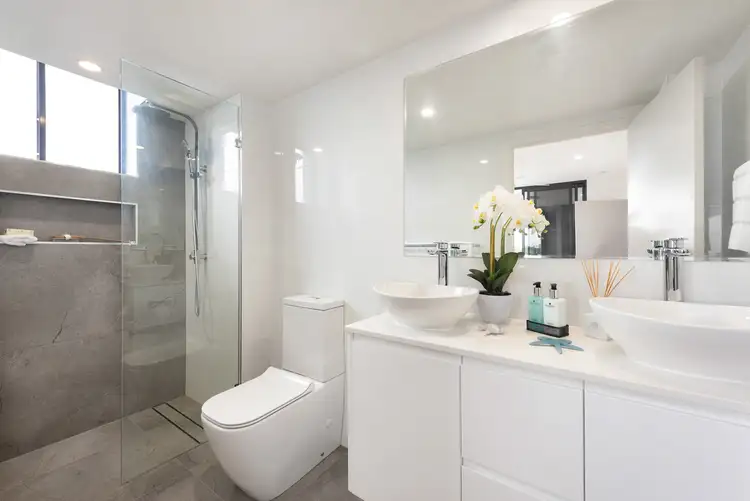Third view of Homely apartment listing, 6/51 Emsworth Street, Wynnum QLD 4178