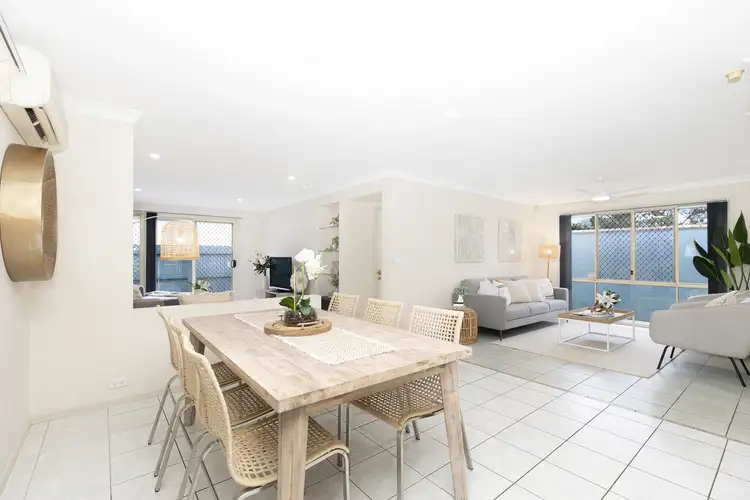 Sixth view of Homely house listing, 2 Accolade Place, Carseldine QLD 4034