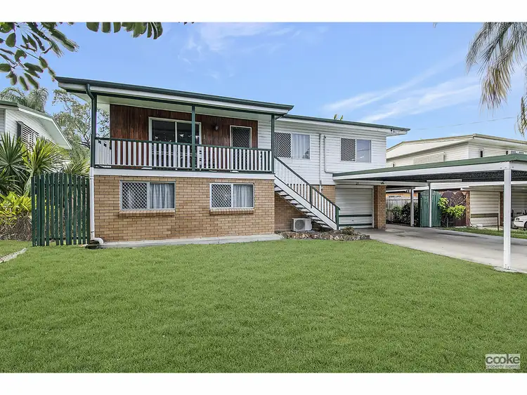 27 Stenlake Avenue, Kawana QLD 4701