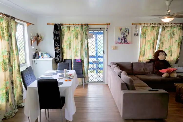 15 Pelican Street, Emu Park QLD 4710