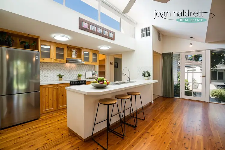 Second view of Homely house listing, 6 Pettiford Court, Wodonga VIC 3690