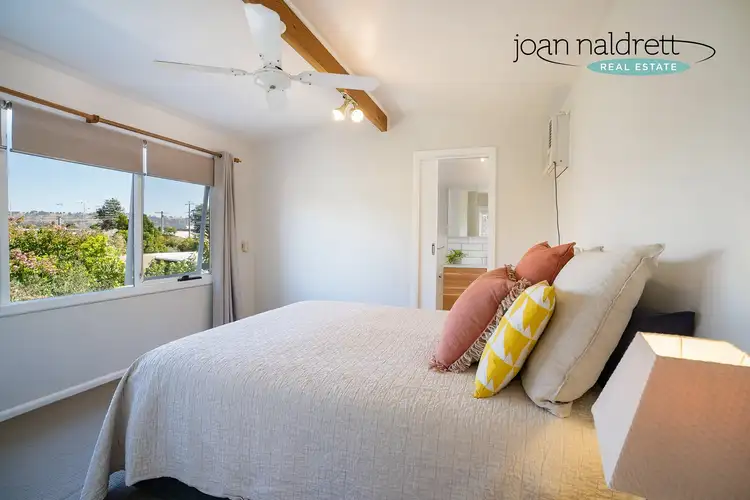 Seventh view of Homely house listing, 6 Pettiford Court, Wodonga VIC 3690