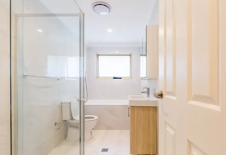 Sixth view of Homely semi-detached listing, 63 Elizabeth Crescent, Kingswood NSW 2747