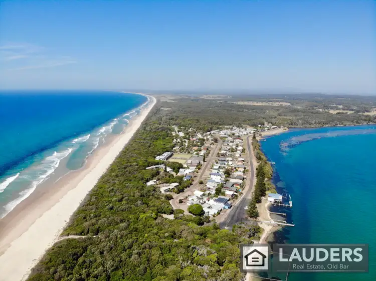 Main view of Homely unit listing, 2/91 Main Road, Manning Point NSW 2430