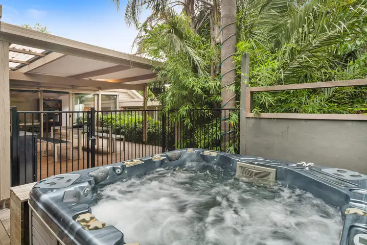 Fifth view of Homely house listing, 32 Summerhill Crescent, Mount Eliza VIC 3930