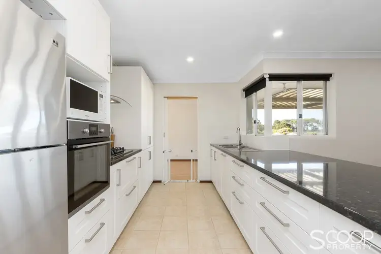 Sixth view of Homely house listing, 5 Oliver Court, Kardinya WA 6163