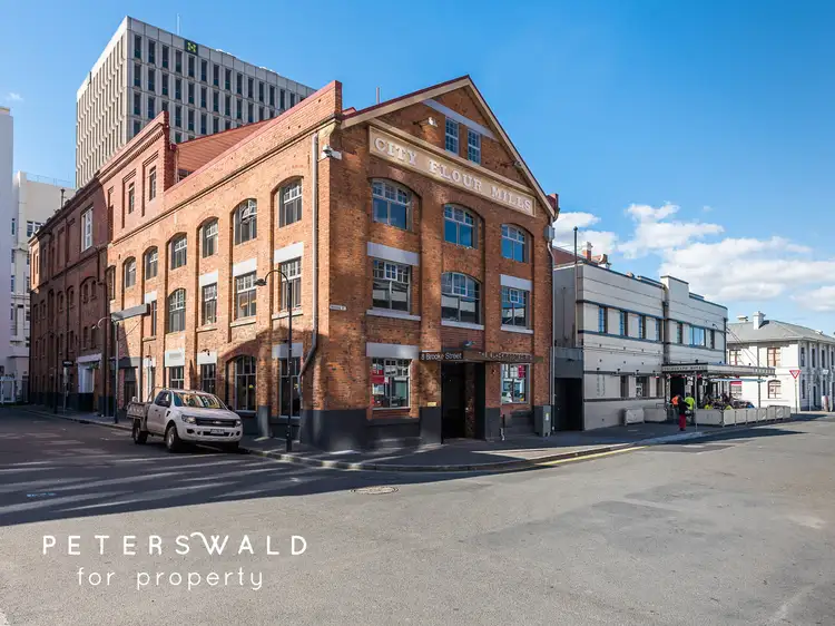 2a/8 Brooke Street, Hobart TAS 7000