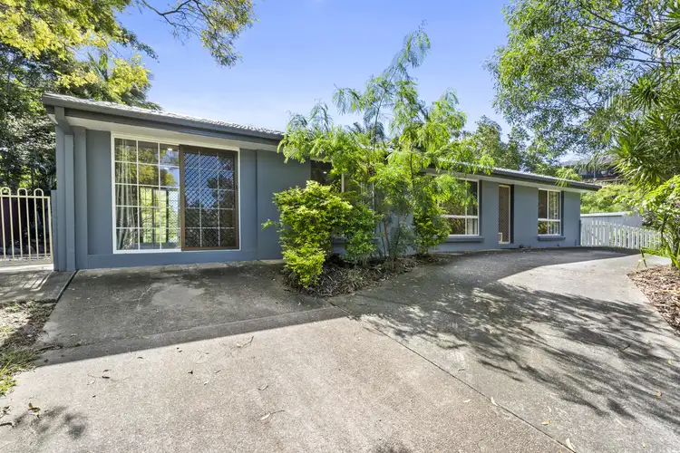 Second view of Homely house listing, 10 Bernadette Place, Highland Park QLD 4211
