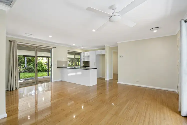 Third view of Homely house listing, 10 Bernadette Place, Highland Park QLD 4211