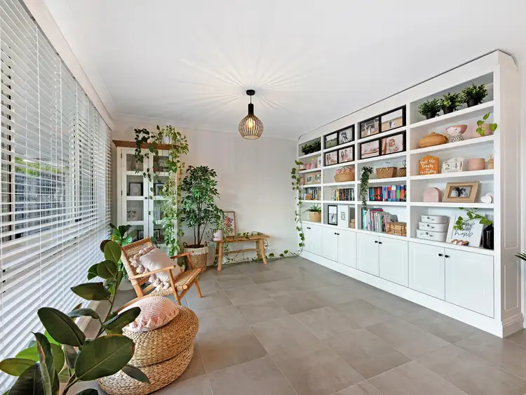 Second view of Homely house listing, 15 Quando Close, Yamanto QLD 4305