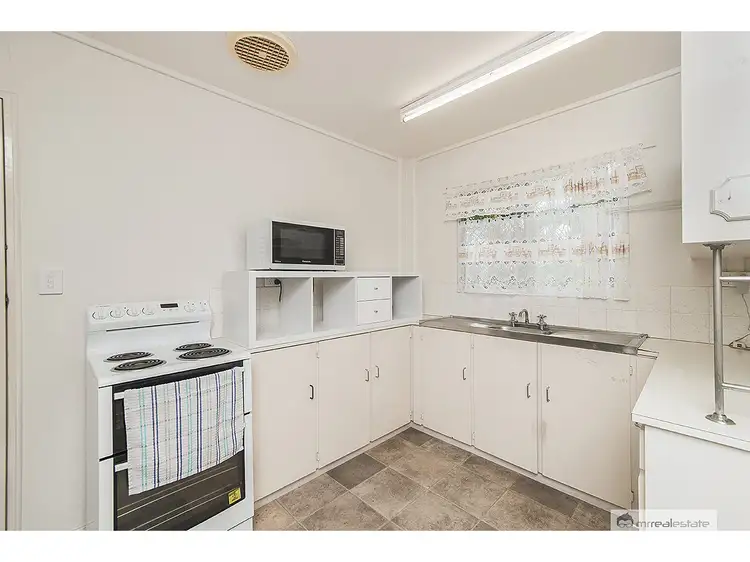 Fourth view of Homely unit listing, 2/102a Bawden Street, Berserker QLD 4701