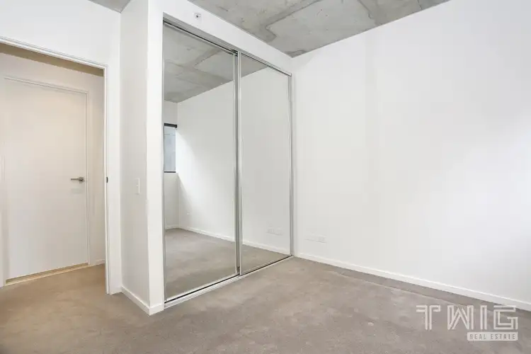 Fifth view of Homely apartment listing, 1006/568 St Kilda Road, Melbourne VIC 3004