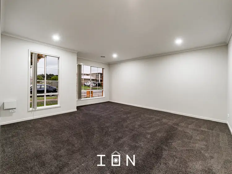 Sixth view of Homely house listing, 23 Reynard Place, Cranbourne East VIC 3977