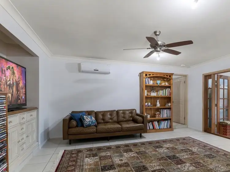 Sixth view of Homely house listing, 2 Lenna Court, Mount Warren Park QLD 4207