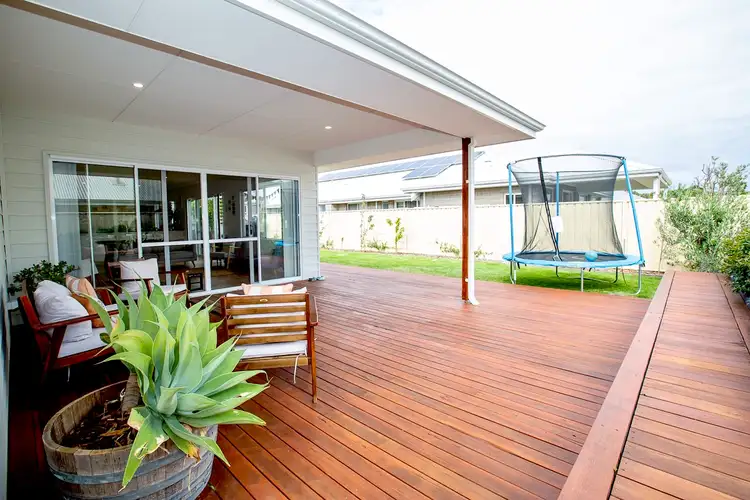 40 Kawana Boulevard