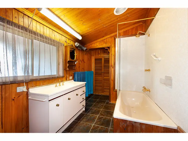 Seventh view of Homely house listing, 433 Bevan Street, Lavington NSW 2641