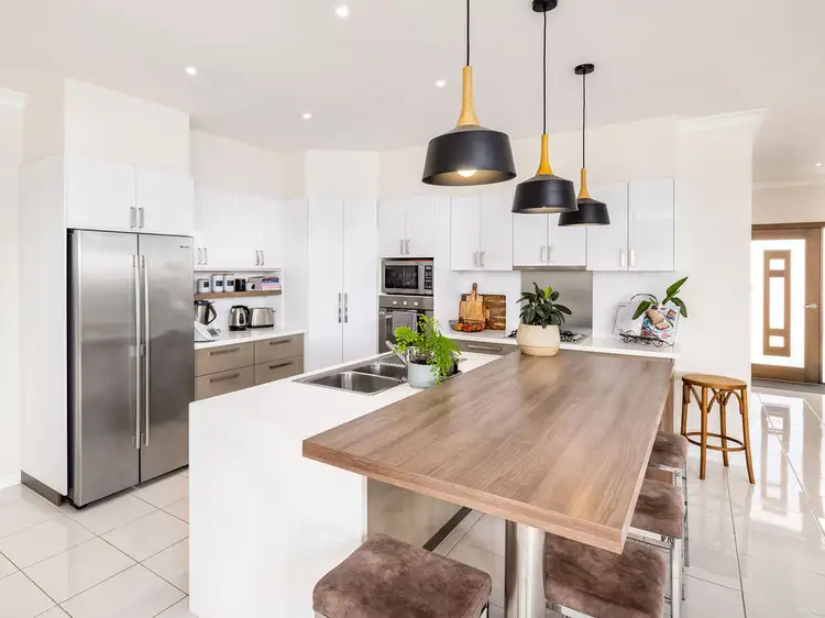 14 Freeman Street, Tumby Bay SA 5605