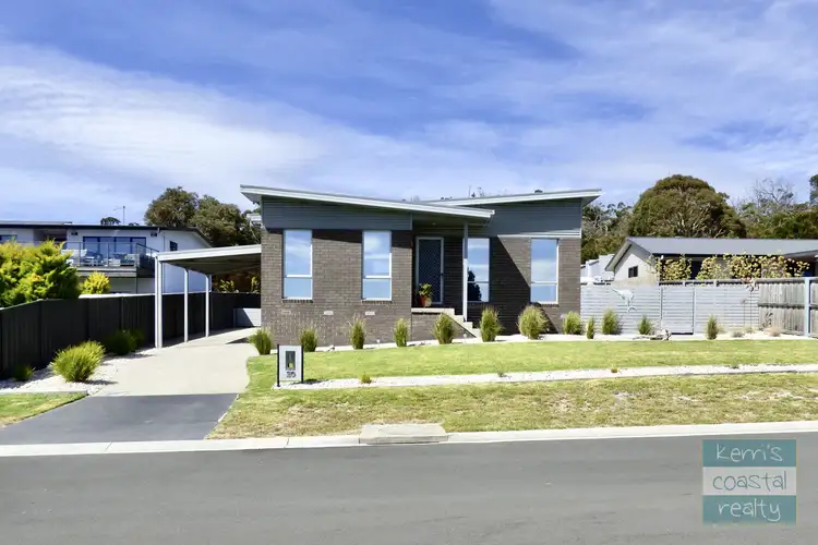 20 Wallace Avenue, Bicheno TAS 7215