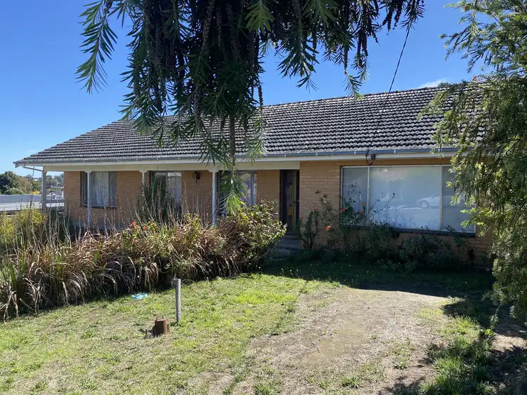 39 Race Street, Flora Hill VIC 3550