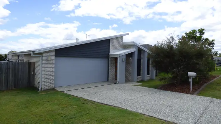 24 Finley Street, Gleneagle QLD 4285