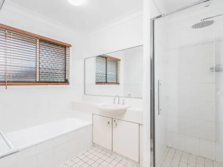 Sixth view of Homely house listing, 31 Jonquil Circuit, Flinders View QLD 4305