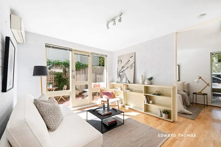 2/7 Dartford Street, Flemington VIC 3031