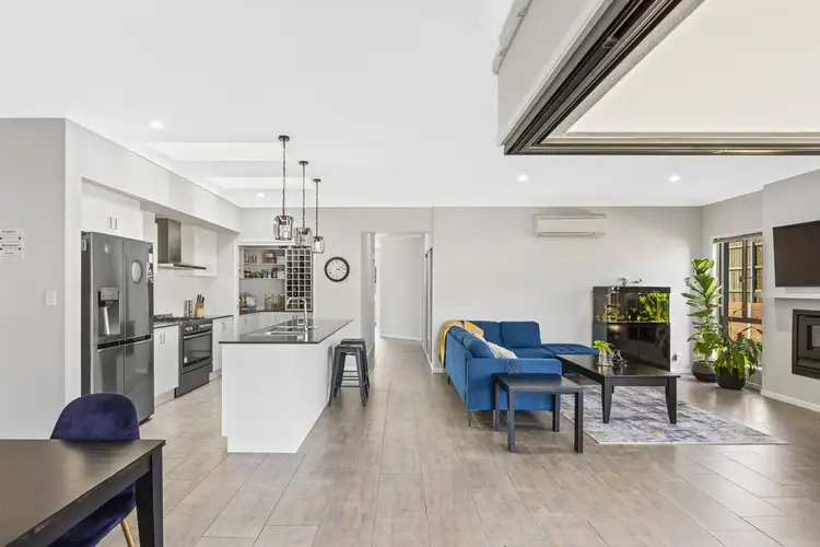 Fifth view of Homely house listing, 90 Webcke Crescent, Kleinton QLD 4352