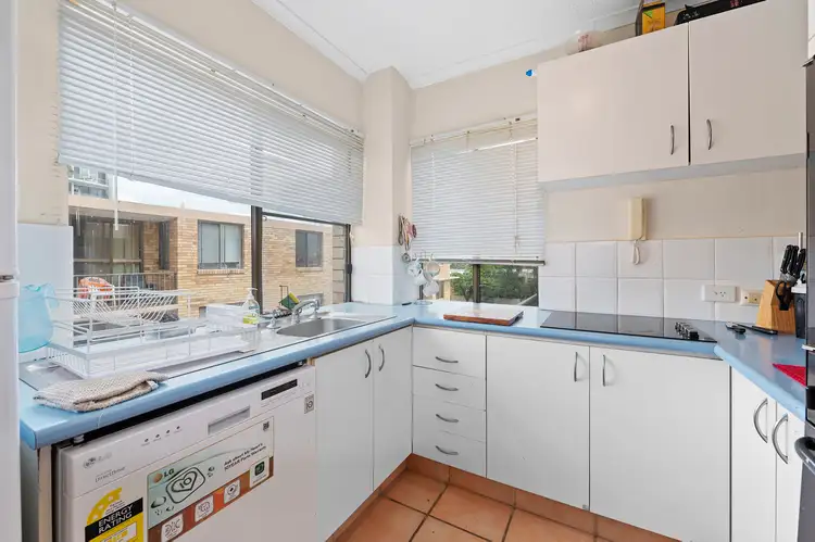 Fourth view of Homely apartment listing, 8/13 Stanhill Drive, Chevron Island QLD 4217