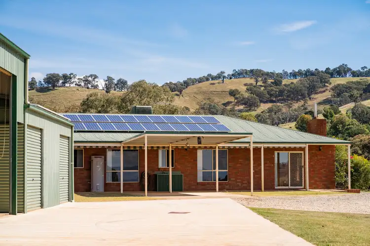 2206 Beechworth-Wodonga Road, Leneva VIC 3691